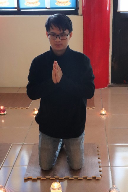 Chùa Linh Ẩn: Hoa đăng mừng Khánh đản đức Từ phụ A Di Đà