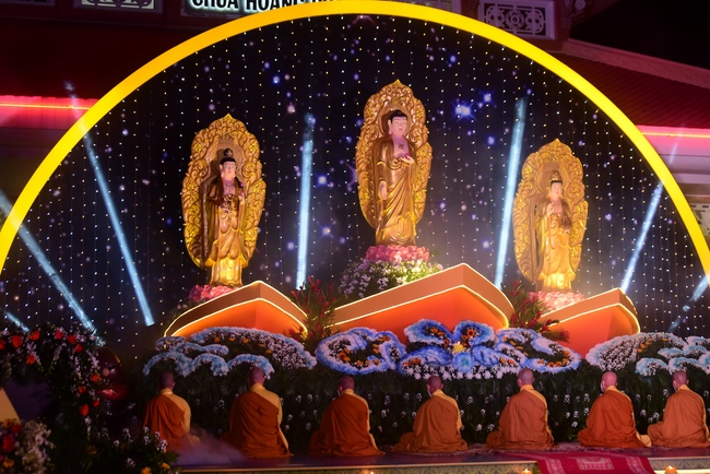 Impressed night of Amitabha Buddha's Birthday in 2021