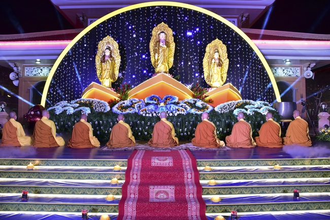 Impressed night of Amitabha Buddha's Birthday in 2021