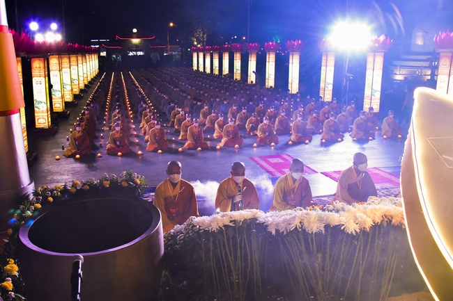 Impressed night of Amitabha Buddha's Birthday in 2021