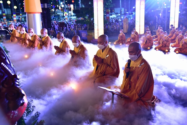 Impressed night of Amitabha Buddha's Birthday in 2021