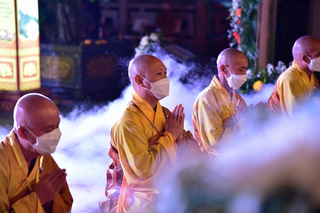 Impressed night of Amitabha Buddha's Birthday in 2021