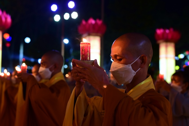 Impressed night of Amitabha Buddha's Birthday in 2021