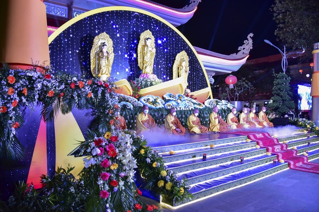 Impressed night of Amitabha Buddha's Birthday in 2021