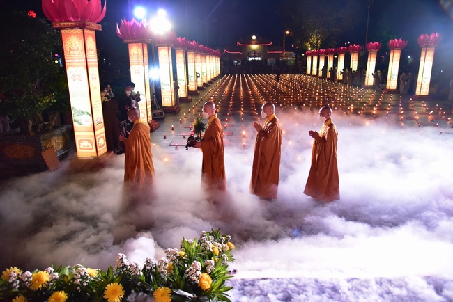 Impressed night of Amitabha Buddha's Birthday in 2021