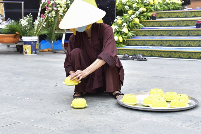 Impressed night of Amitabha Buddha's Birthday in 2021