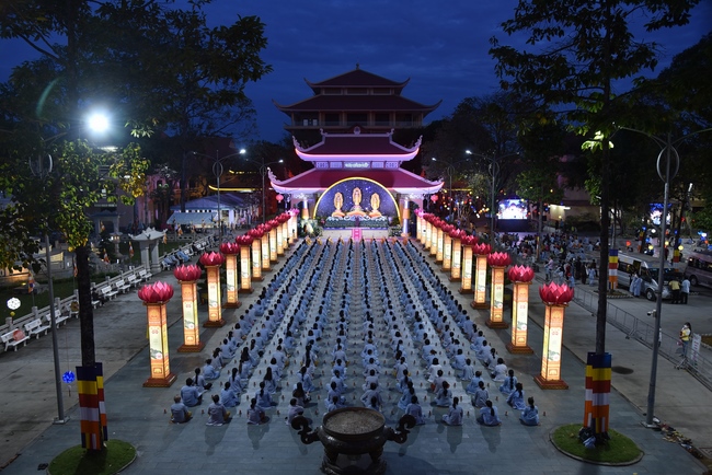 Impressed night of Amitabha Buddha's Birthday in 2021