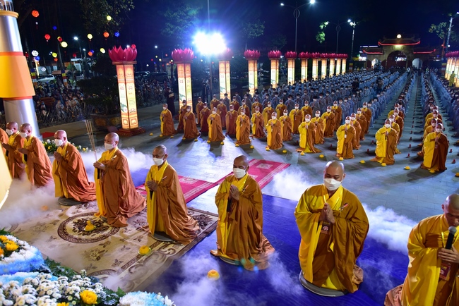 Impressed night of Amitabha Buddha's Birthday in 2021