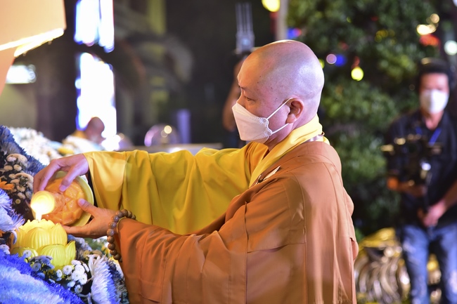 Impressed night of Amitabha Buddha's Birthday in 2021