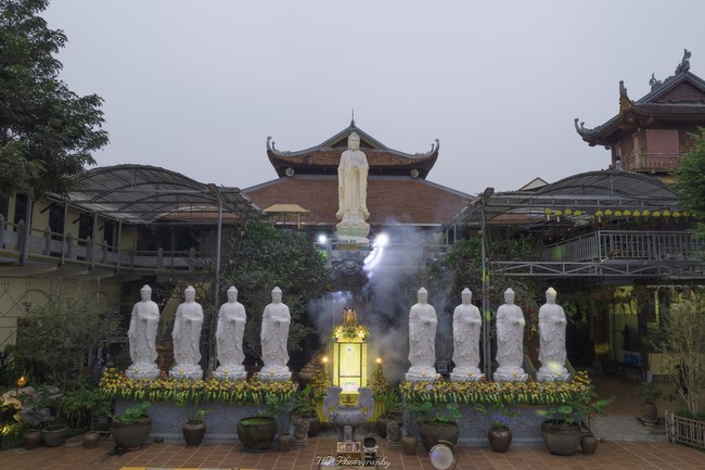 Amitabha Buddha's Birthday Anniversary at Hoa Phuc pagoda