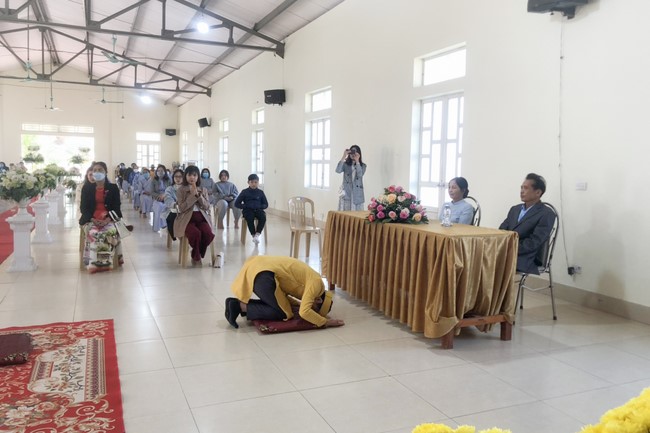 The wedding ceremony in period of the Covid-19 epidemic at Dong Cao Pagoda, Thanh Hoa province