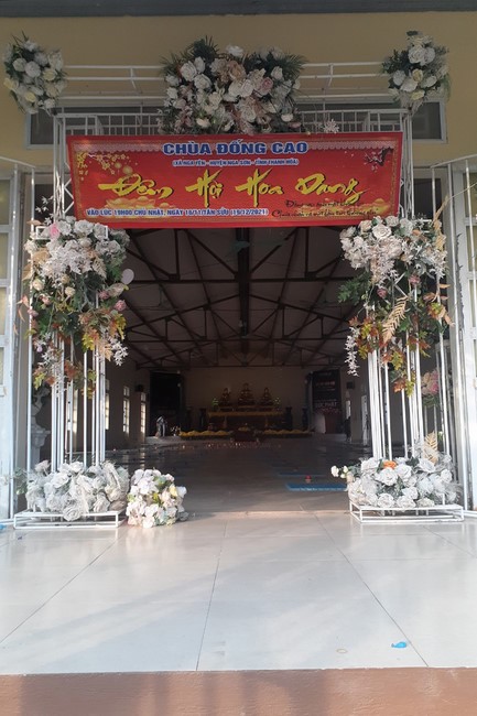 The candle lighting ceremony commemorating Buddha Amitabha at Dong Cao Pagoda - Thanh Hoa in 2021