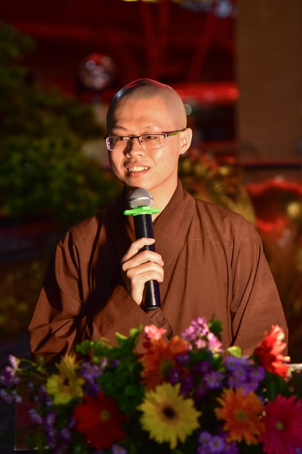 The 4th gratitude ceremony to disciples.