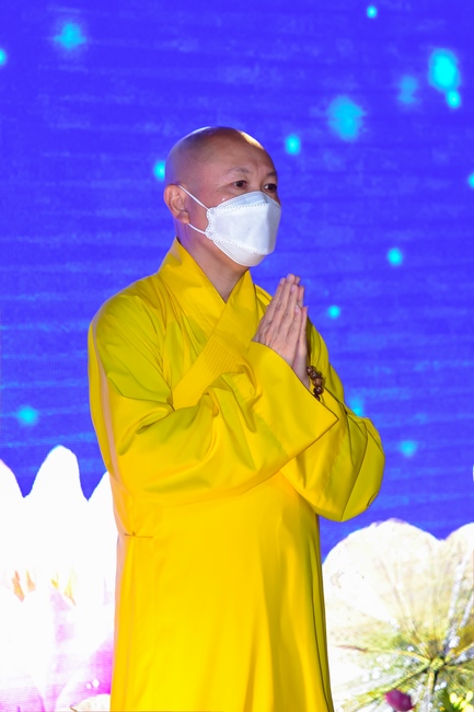 The 4th gratitude ceremony to disciples.