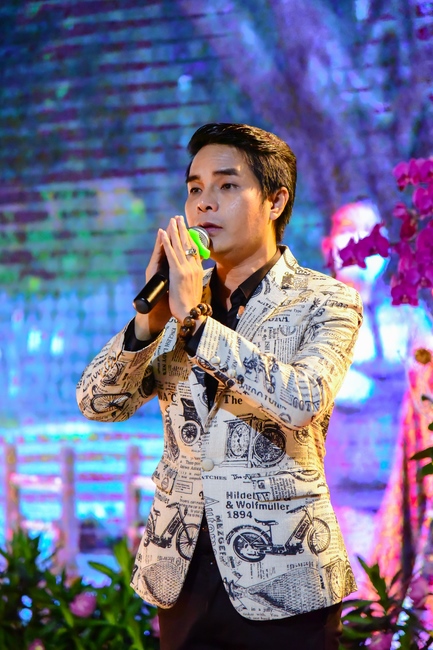 The 4th gratitude ceremony to disciples.