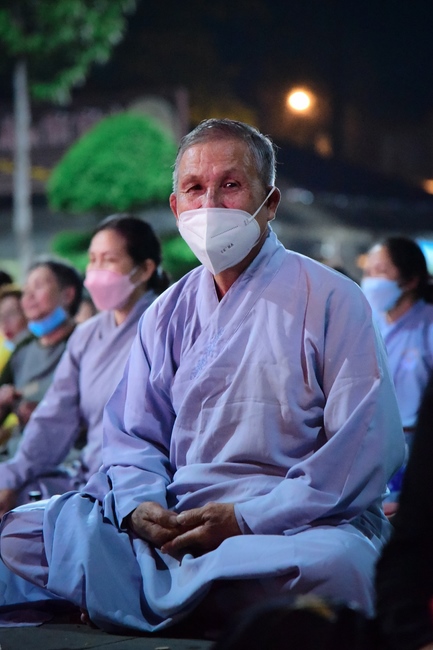 The 4th gratitude ceremony to disciples.