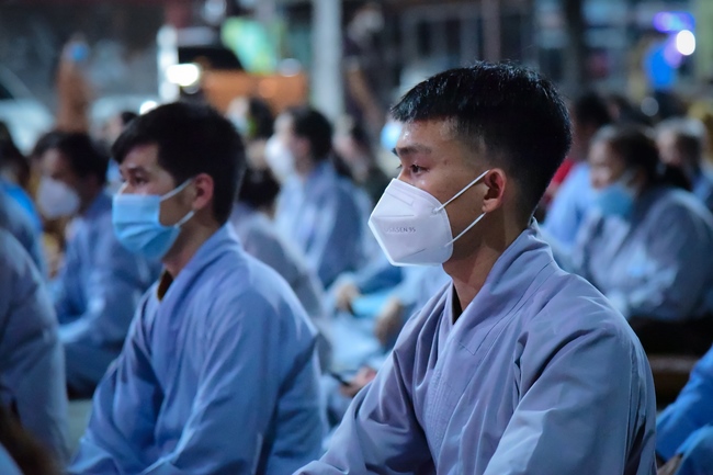 The 4th gratitude ceremony to disciples.