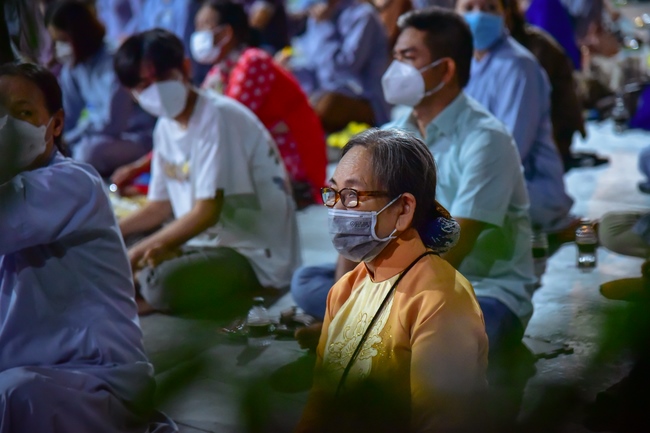 The 4th gratitude ceremony to disciples.