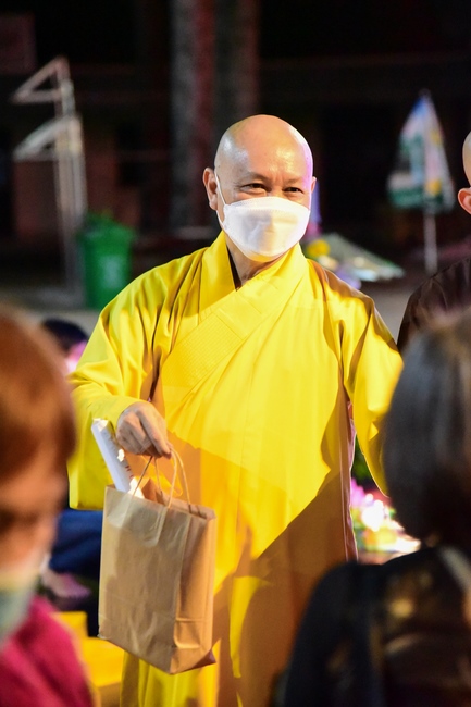 The 4th gratitude ceremony to disciples.