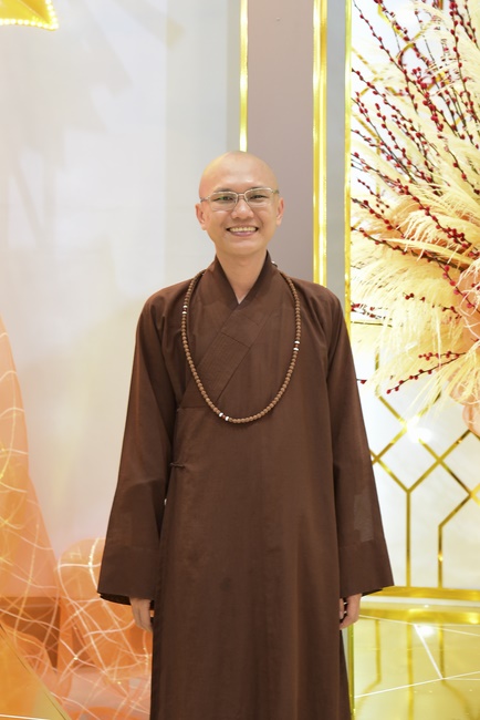 Welcome the Spring beside the Master