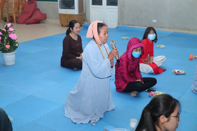 The 3rd gratitude ceremony to the disciples at Dong Cao pagoda.