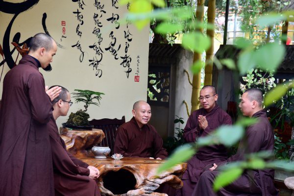 Thầy tôi là cả trời xuân...