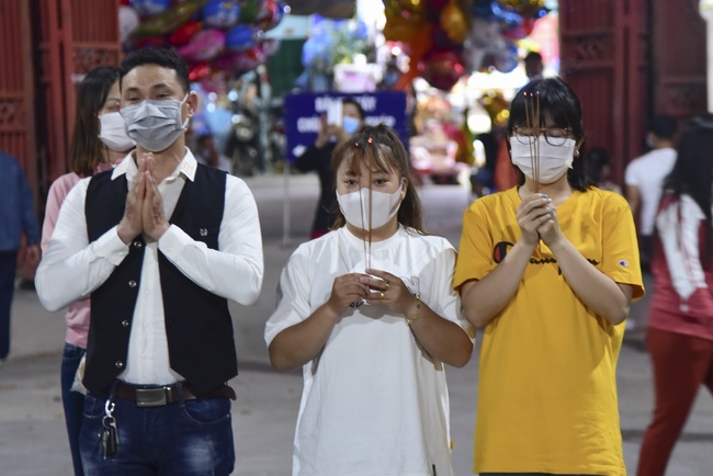 Welcome the New Year’s Eve of the Buffalo Year