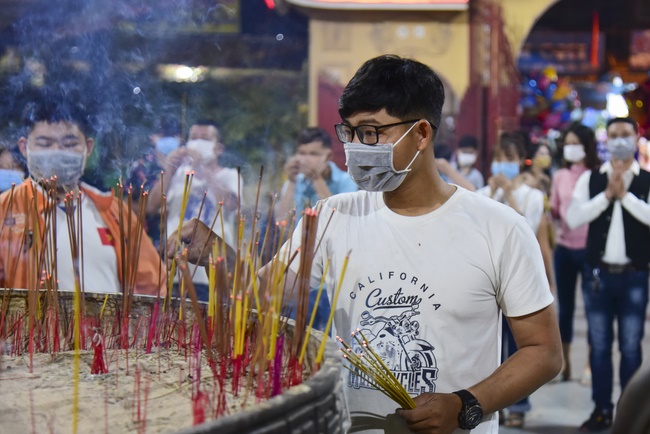 Welcome the New Year’s Eve of the Buffalo Year