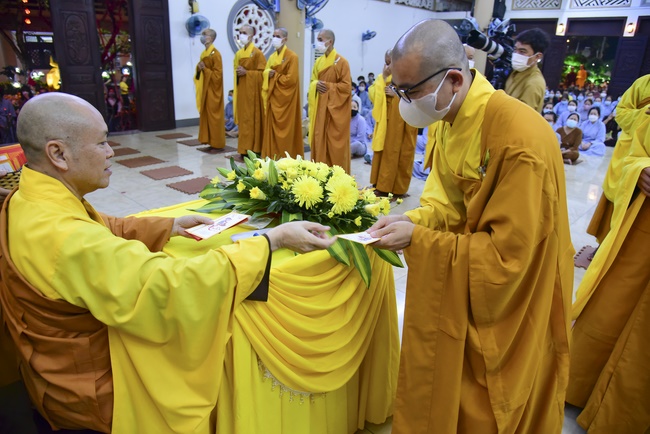 Welcome the New Year’s Eve of the Buffalo Year