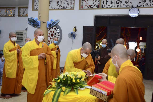 Welcome the New Year’s Eve of the Buffalo Year