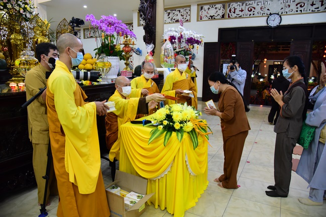 Welcome the New Year’s Eve of the Buffalo Year