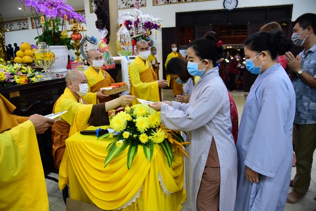 Welcome the New Year’s Eve of the Buffalo Year