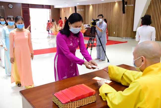 Lì xì Phật tử nội tự 2021