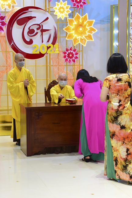 Lì xì Phật tử nội tự 2021