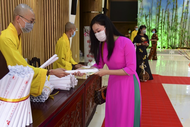 Lì xì Phật tử nội tự 2021