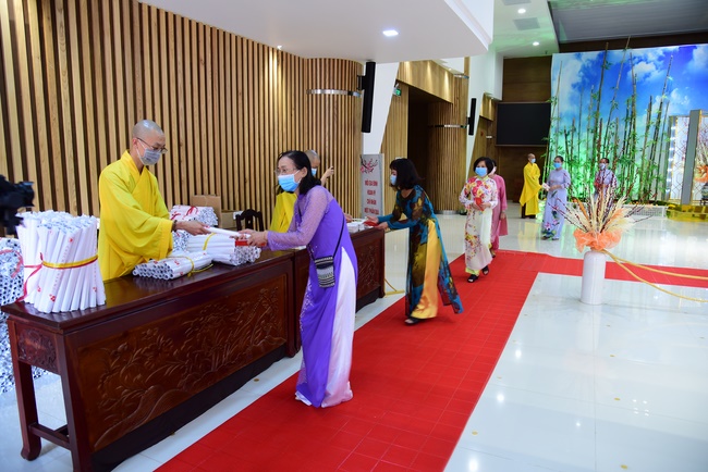 Lì xì Phật tử nội tự 2021