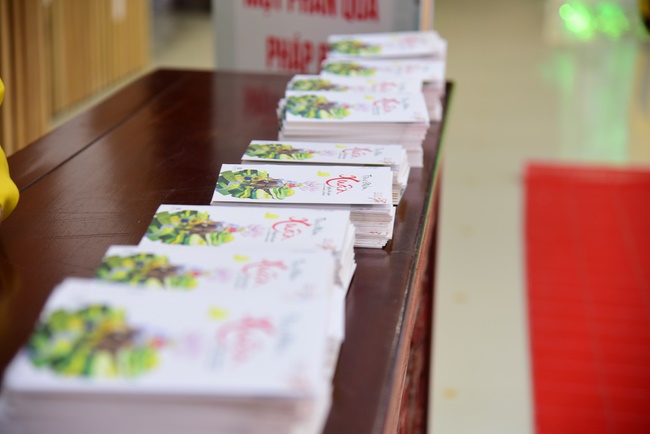 Lì xì Phật tử nội tự 2021