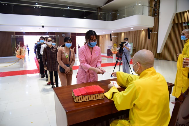 Lì xì Phật tử nội tự 2021