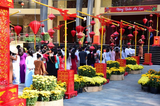 Lì xì Phật tử nội tự 2021