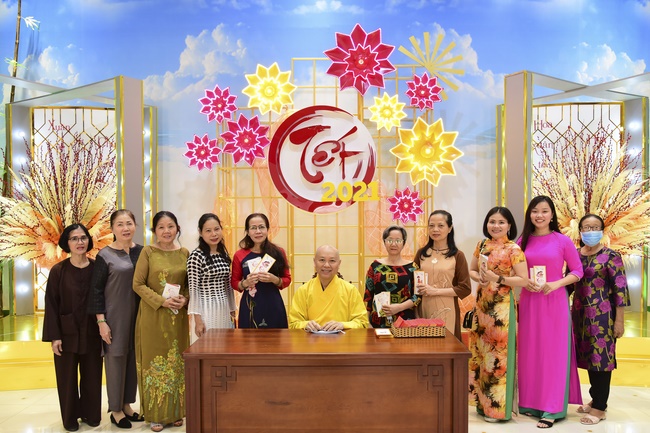 Lì xì Phật tử nội tự 2021