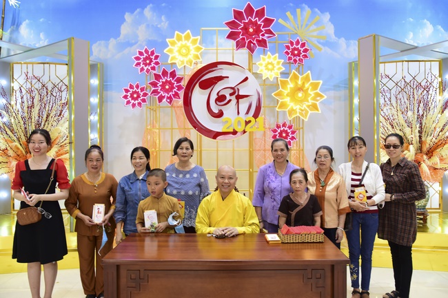 Lì xì Phật tử nội tự 2021