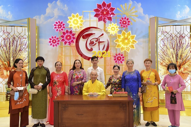 Lì xì Phật tử nội tự 2021