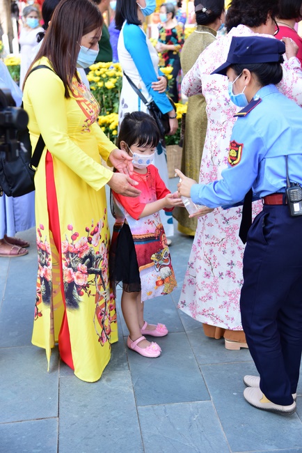 Lì xì Phật tử nội tự 2021