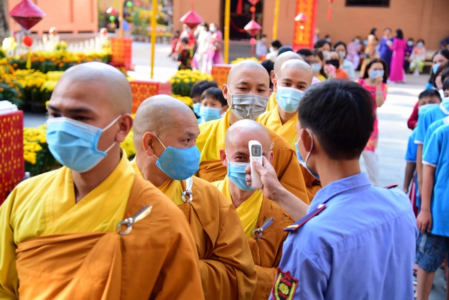 Lì xì Phật tử nội tự 2021