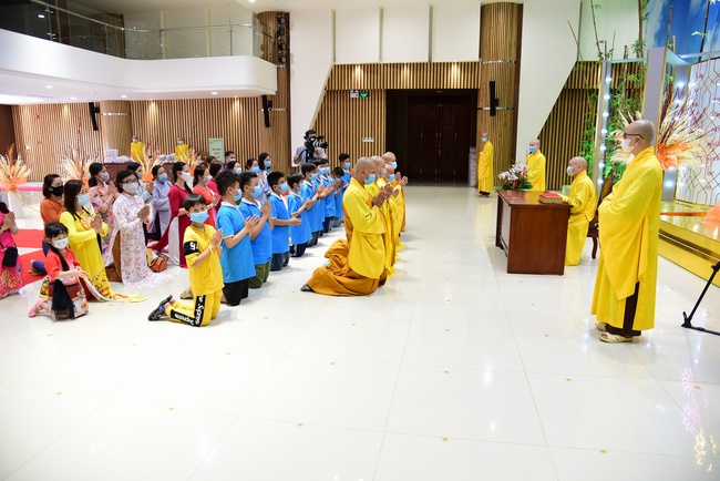 Lì xì Phật tử nội tự 2021