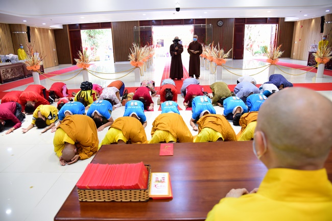 Lì xì Phật tử nội tự 2021