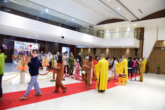 Series of photos on the first day of Lunar New Year