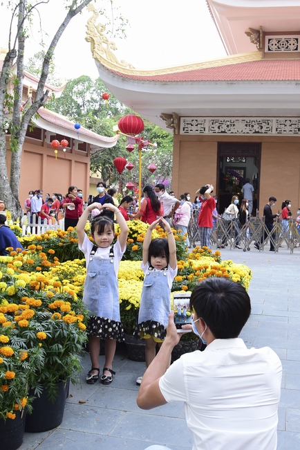 Series of photos on the first day of Lunar New Year