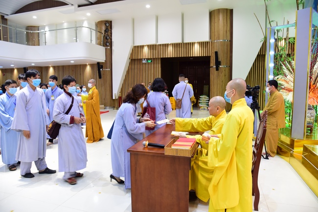 Series of photos on the first day of Lunar New Year