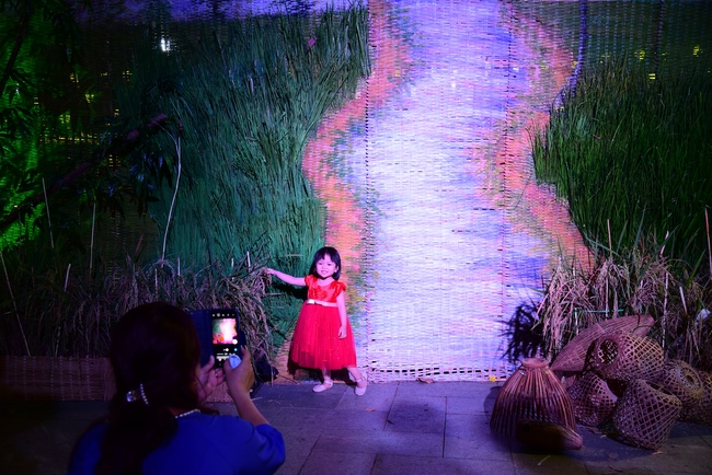 Series of photos on the first day of Lunar New Year